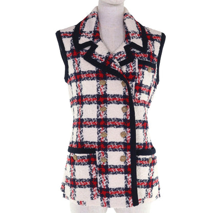 Gucci Wool Blend Check Pattern Tweed Vest With Gold Buttons White 40