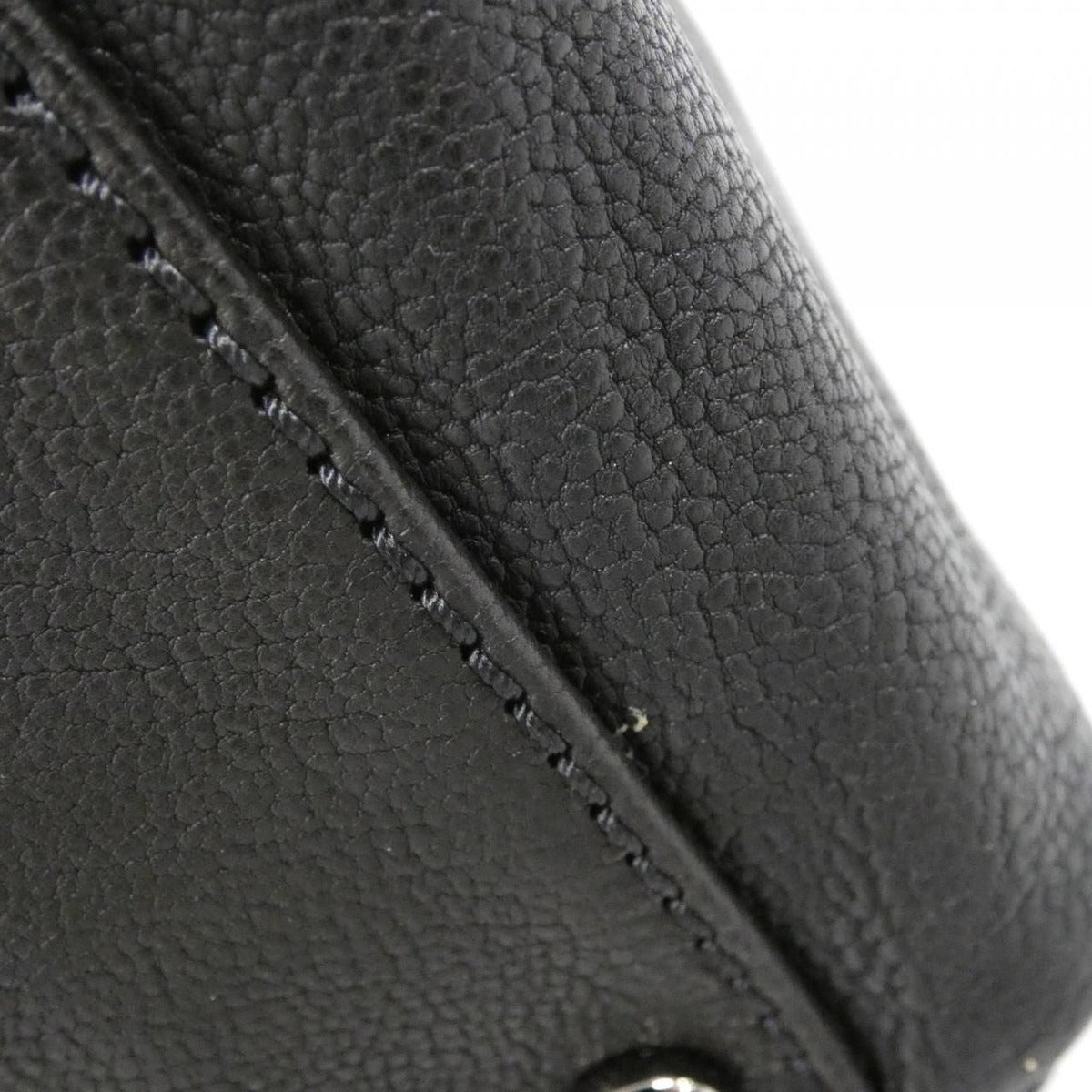 Chanel 32454 Shoulder Black Bag — view 5