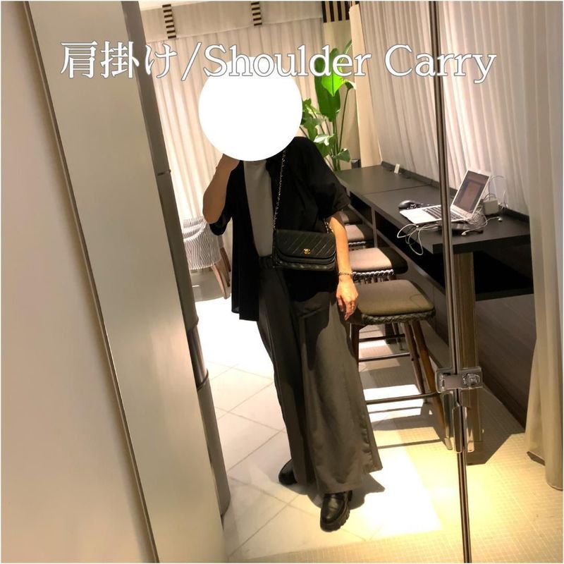 ◎ Authentic Chanel Half Moon Shoulder Bag Lambskin Black