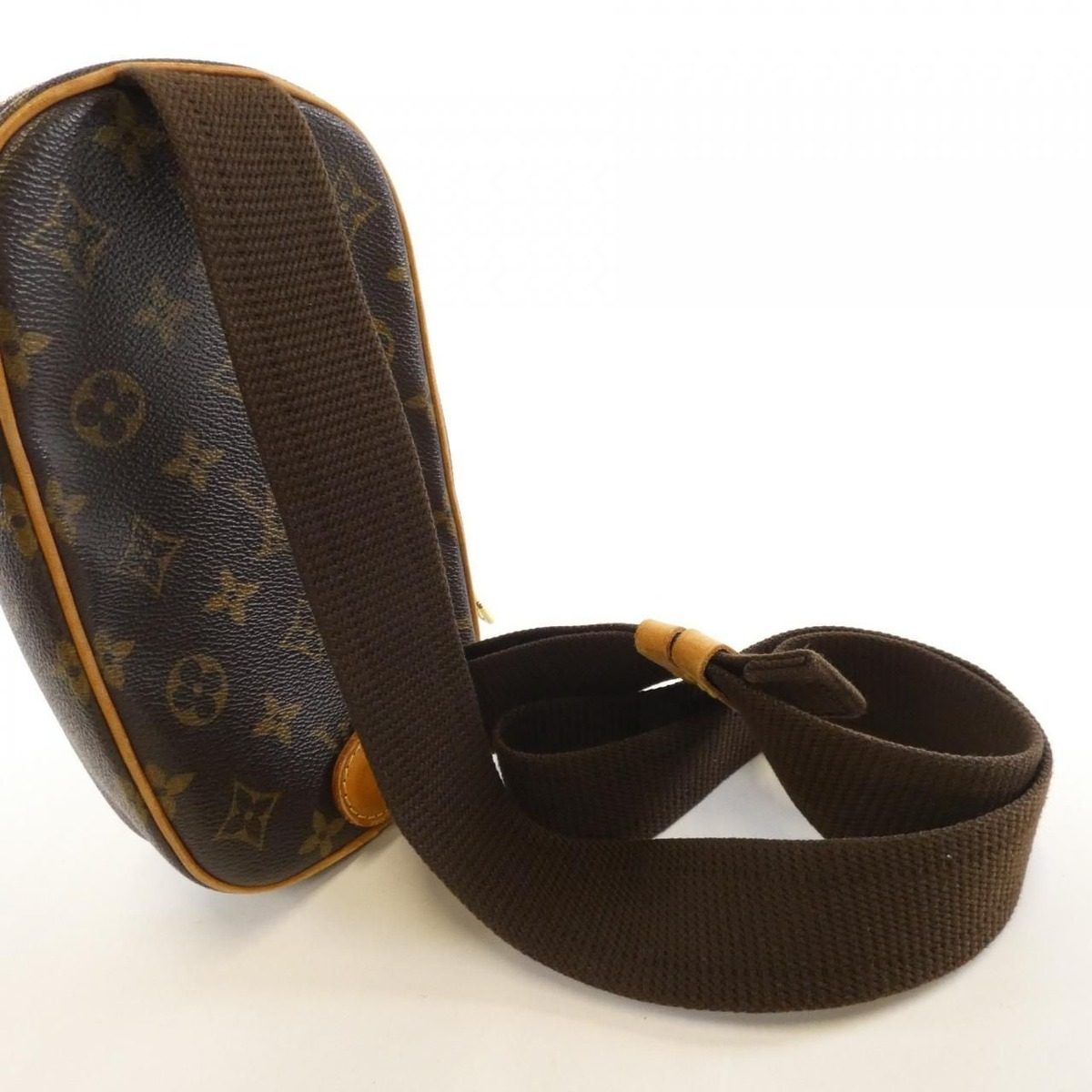 Louis Vuitton Monogram Pochette Gange — view 6