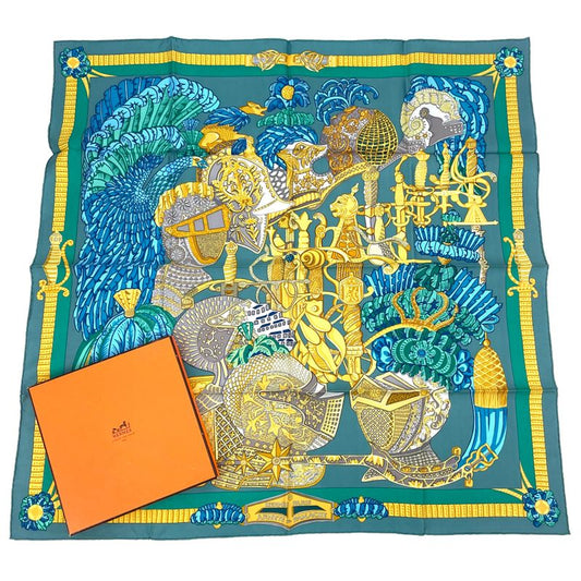 Hermes Scarf Carré 90 Armets Et Panache Cavalry Helmet With Feather Decoration