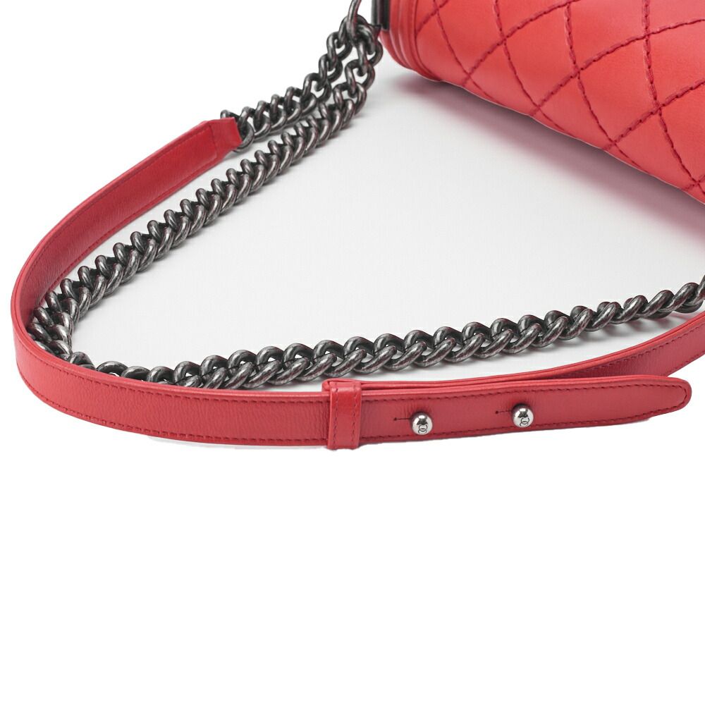 Chanel Boy Chanel Large Size Matelasse Chain Shoulder Bag Calfskin Red (silver