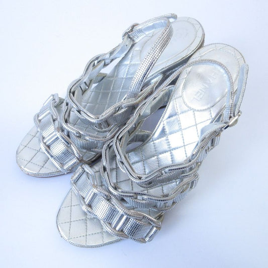 Good Chanel Chunky Heel Metallic Cles Zers Ring Back Sandals 35.5c Equivalent