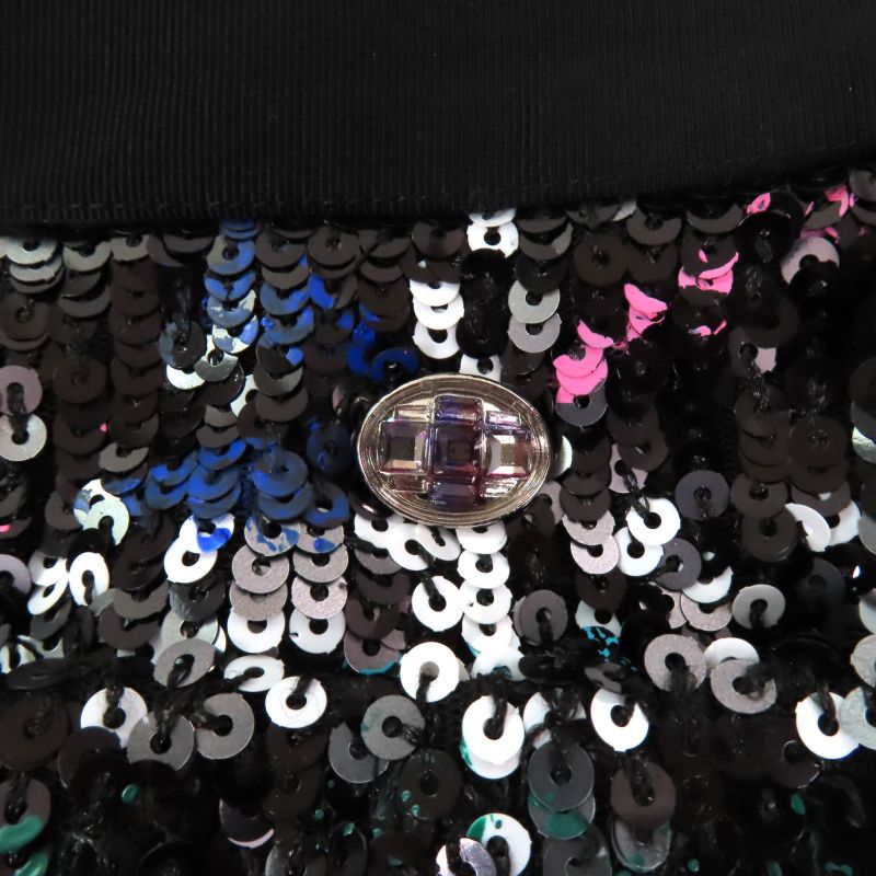 CHANEL 22A P73122 Lined With 100% Silk Sequins With Coco Mark Plate Knee-length