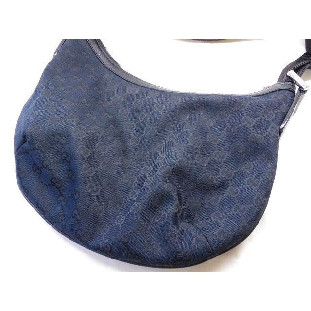 Gucci GG Canvas Shoulder Bag Black — view 2