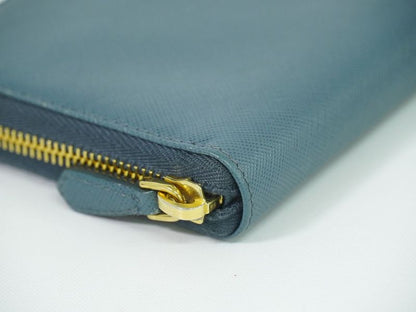 Authentic Prada Saffiano Leather Round Zipper Long Wallet Long Wallet Blue