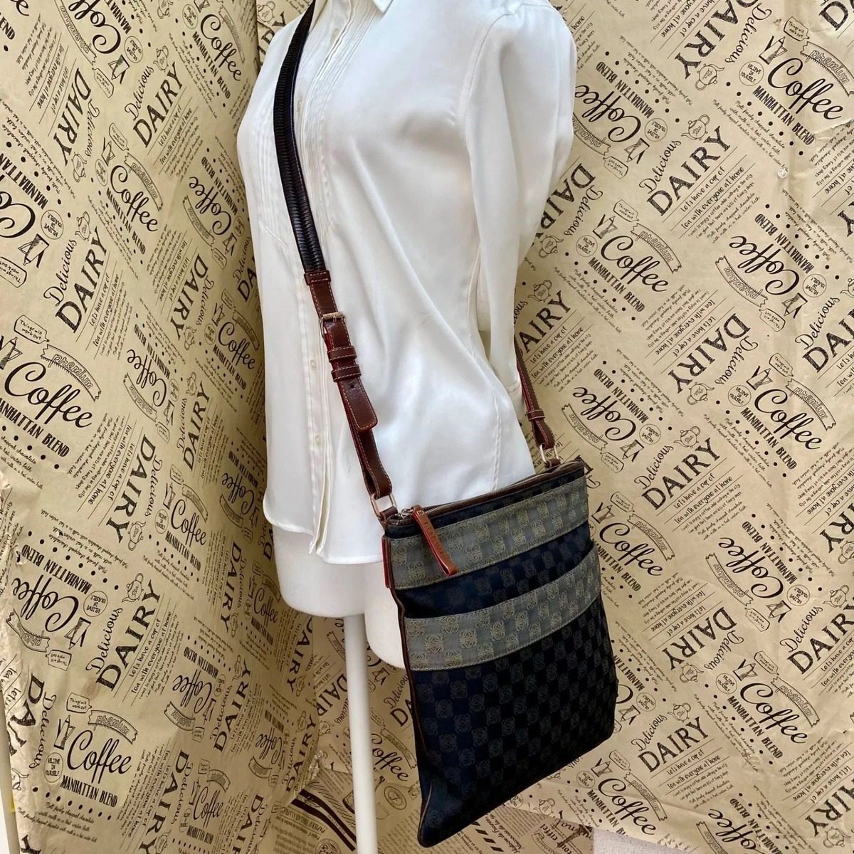 Loewe Shoulder Bag Crossbody Anagram Travel Formal — view 3
