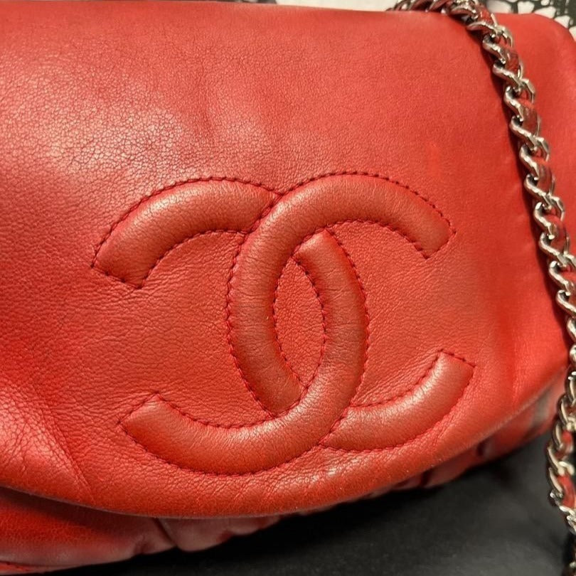 CHANEL Vintage Lambskin Half Moon Wallet On Chain WOC Red Purse