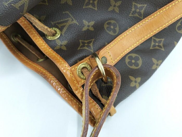 Louis Vuitton Petite Noe Monogram Tote Bag M42226