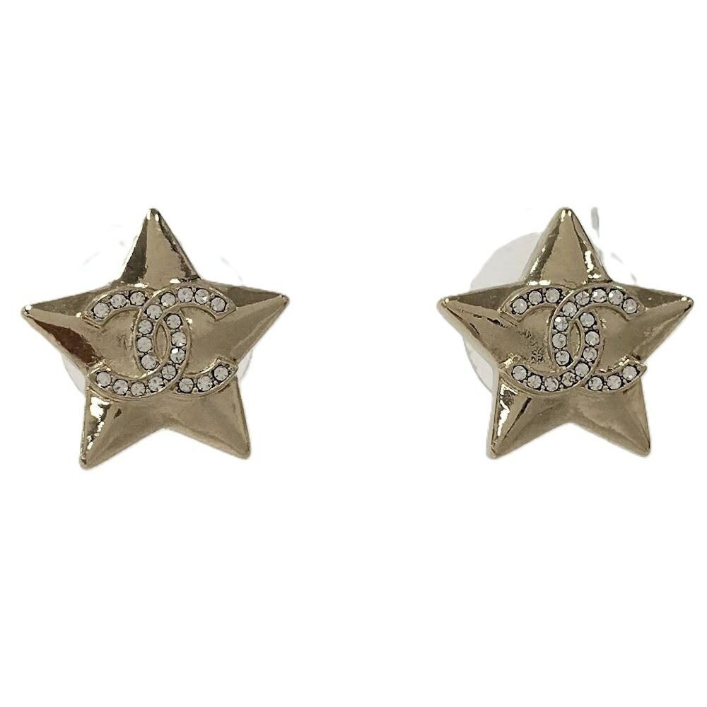 Chanel Earrings Star Gold