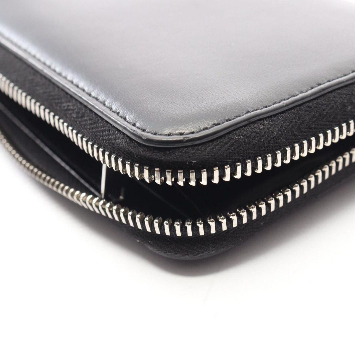 Saint Laurent Paris Round Wallet Cassandra Black Leather Tiny Monogram — view 8