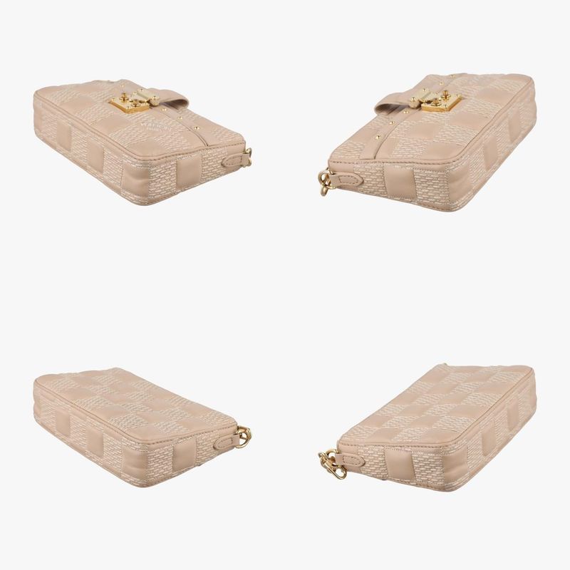 Louis Vuitton Pochette Troca Beige Damier Giant M59048 IC Chip