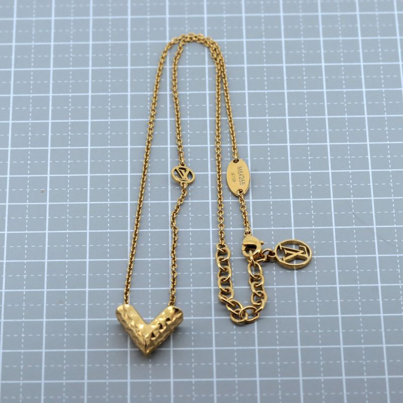 Louis Vuitton V Escential Necklace M64268 Gold Pawnshop Item