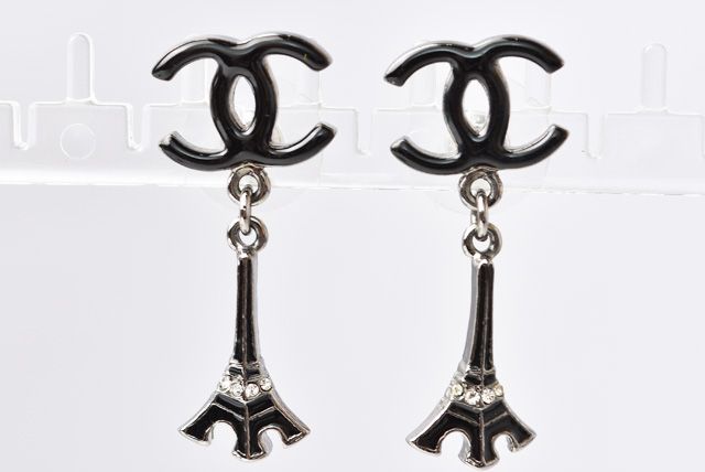 Chanel Earrings Eiffel Tower Motif In Black Silver