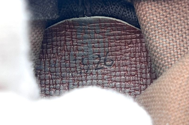 Louis Vuitton Ettui Trois Bordeaux Golf Ball Case Monogram Leather M58249