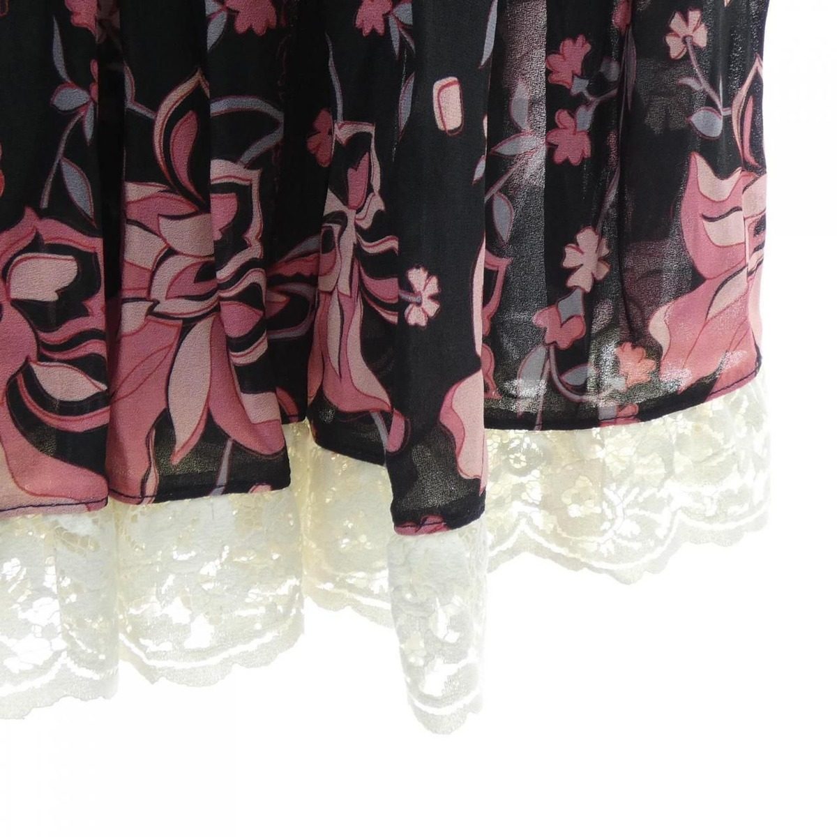 Gucci Skirt Pink — view 6