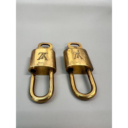 Louis Vuitton Padlock Key Set 21 Ms884 — view 6