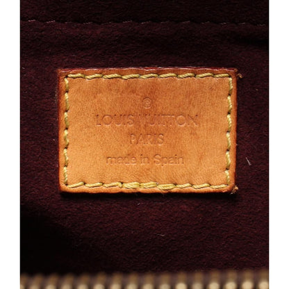 Louis Vuitton Shoulder Bag Montaigne MM Monogram — view 4