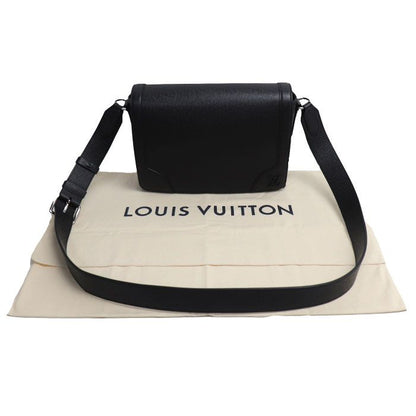 Louis Vuitton New Flap Messenger Shoulder Bag Taiga Black M30807 IC Men's