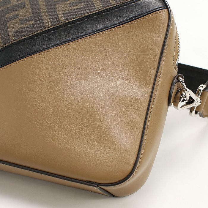 Fendi Camera Case Diagonal 7m0286 Crossbody Shoulder Bag PVC Leather Men's