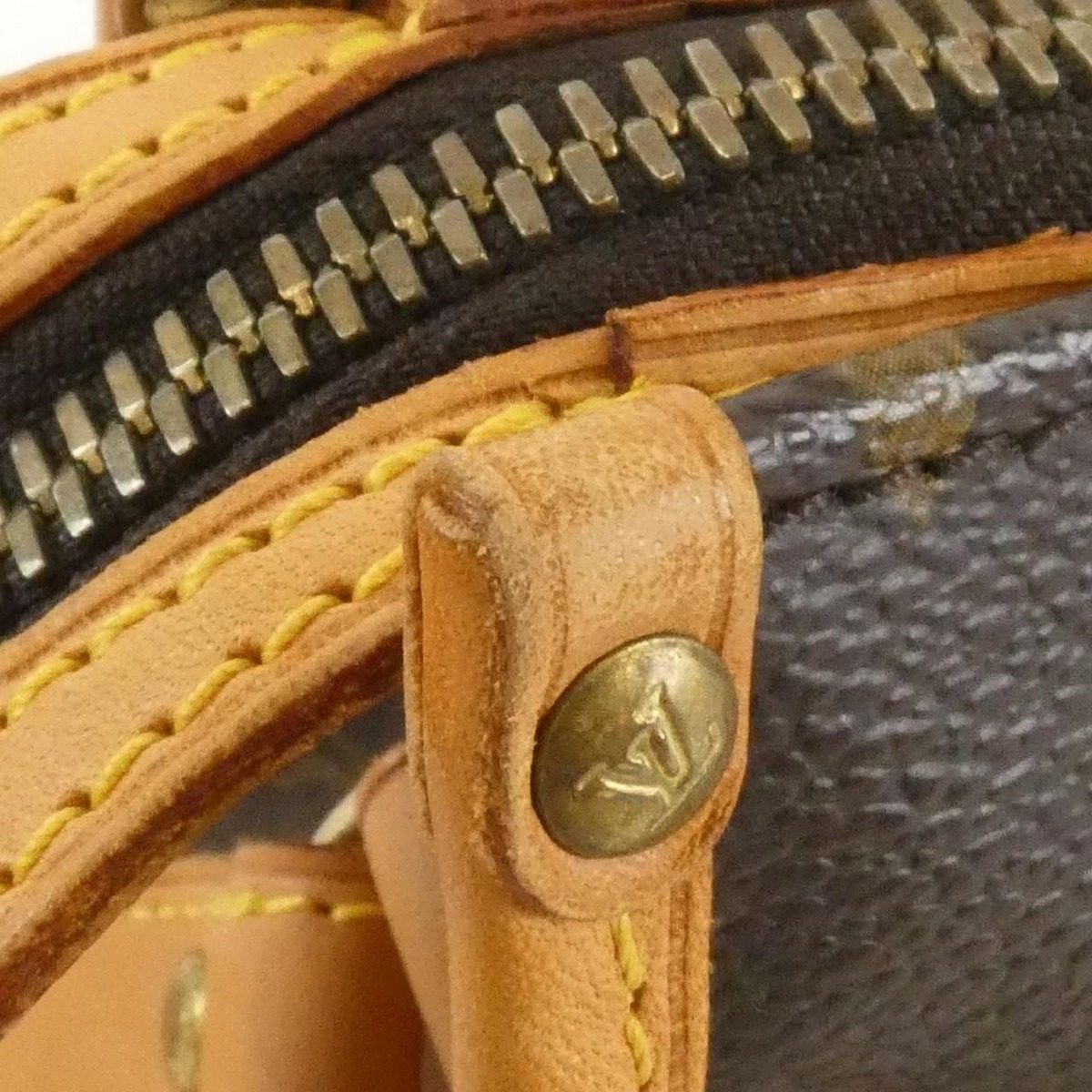 Louis Vuitton Monogram Popincourt Long Shoulder Bag — view 4