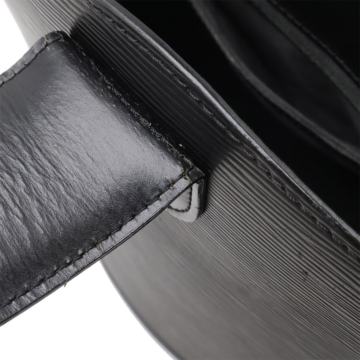 Louis Vuitton Epi Cluny Shoulder Bag Semi Shoulder One Shoulder Shoulder