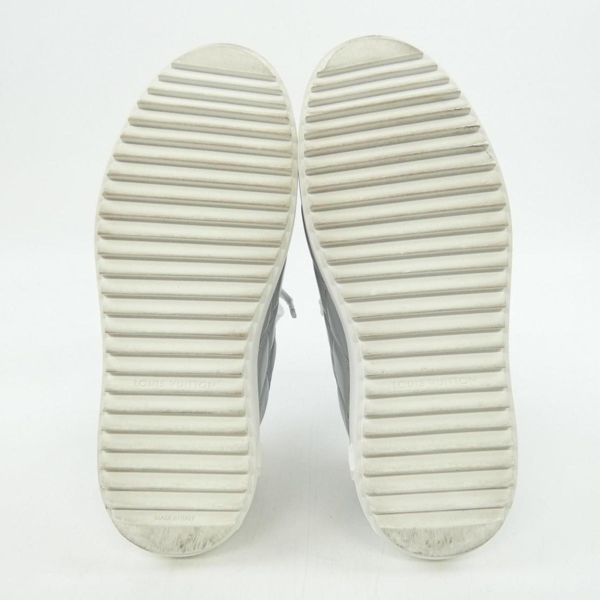 Louis Vuitton Time Outline Sneakers — view 4