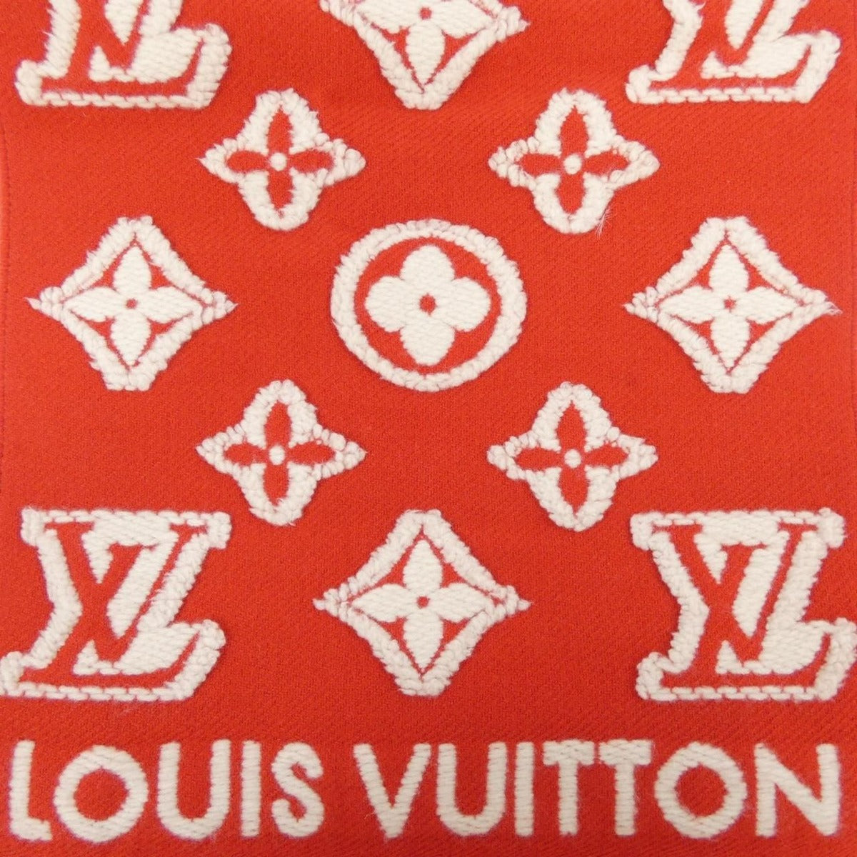 Louis Vuitton LV Scarf — view 4