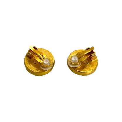 Chanel with Rice Vintage Gripoix CC Logo Earrings Gold Green — view 6