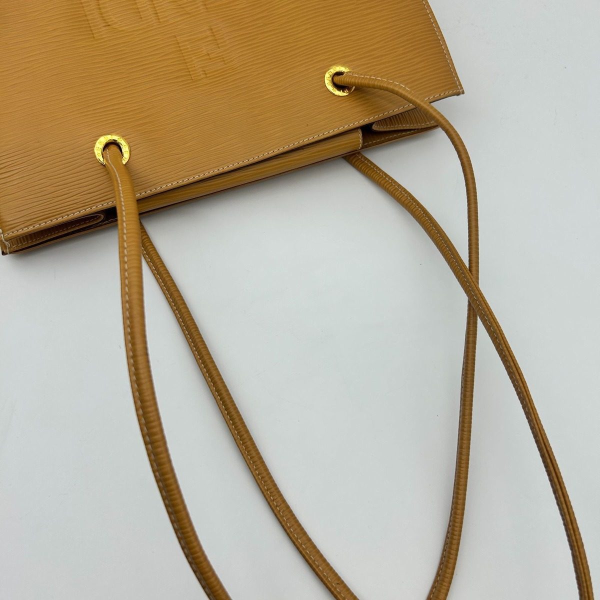 Fendi Tote Logo Totes Tan — view 10