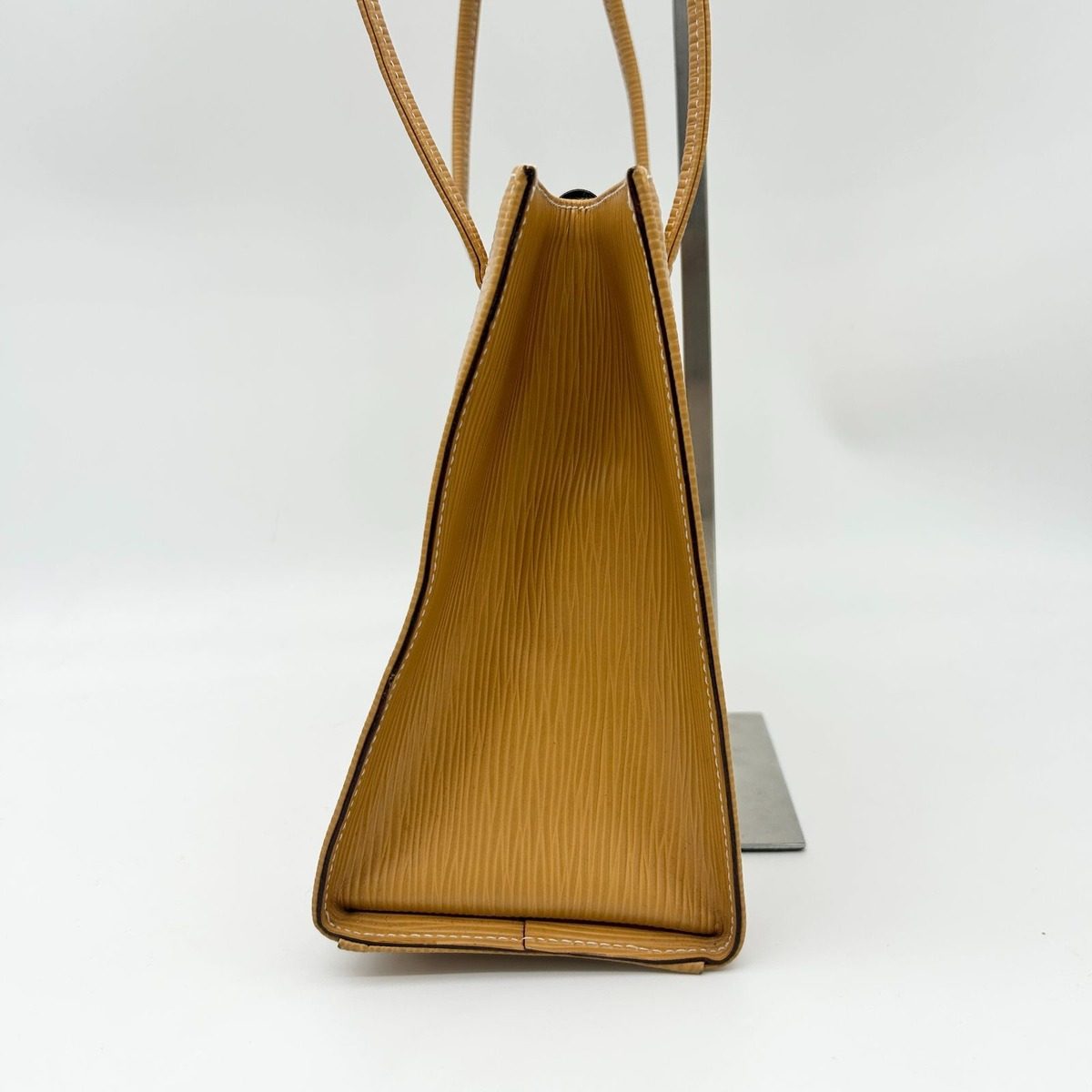 Fendi Tote Logo Totes Tan — view 4