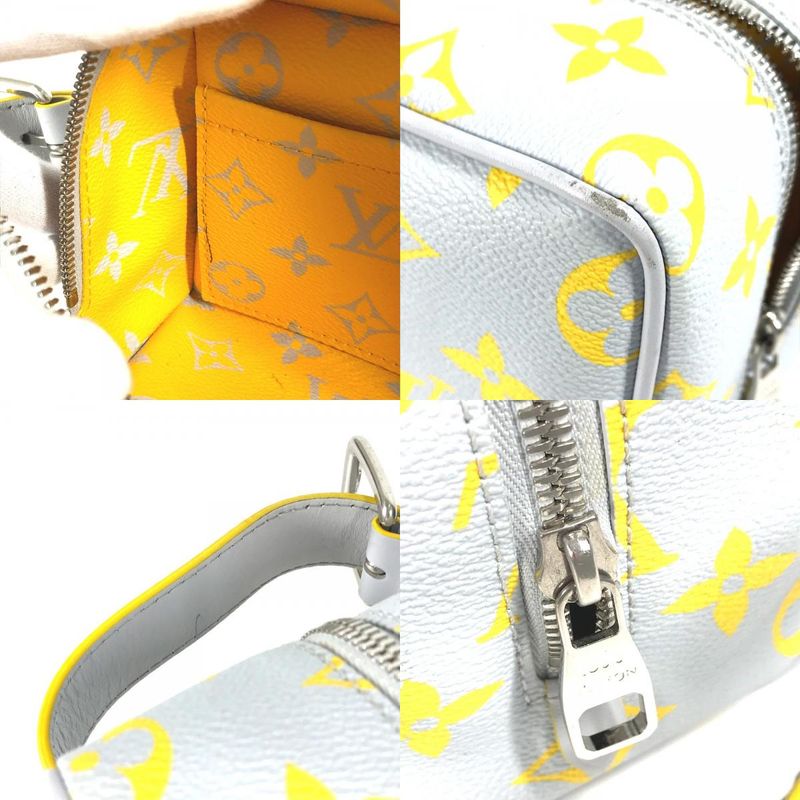 Louis Vuitton Second Bag Rocker Dop Kit M24536 Gray