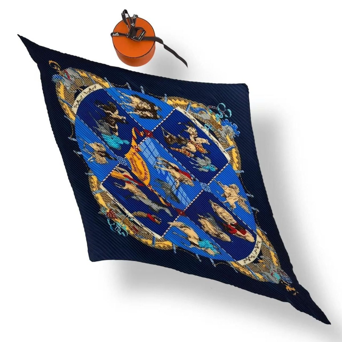 Hermes Pleated Scarf Silk Musee Vivant du Cheval Chantilly Chien Castle Horse