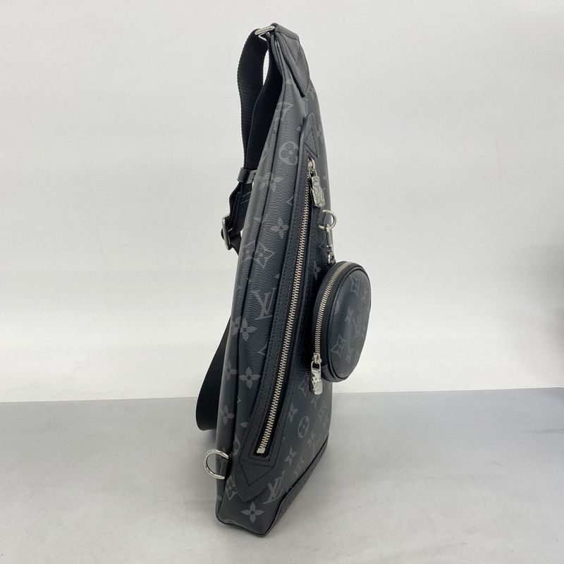 Louis Vuitton Body Bag Taiga Lama Duos Ring Bag M30936 Black Men's