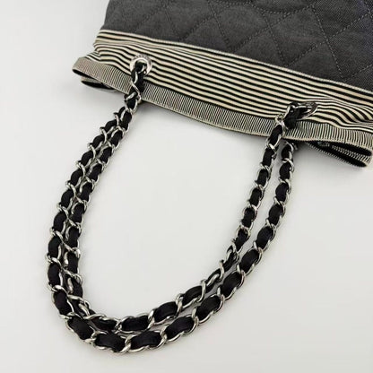 Chanel CC Logo Chain Shoulder Bag Black Ivory Denim Vintage — view 13