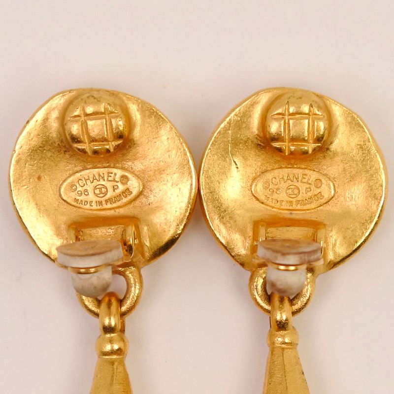Chanel Swing/coco Mark Gold Plated 96P Ladies 29.8g Earring