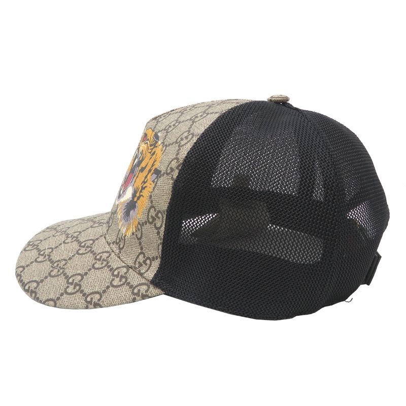 Gucci Cap GG Supreme