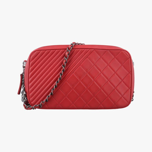 Chanel Coco Boy Camera Case Red Lambskin A92656 20613382