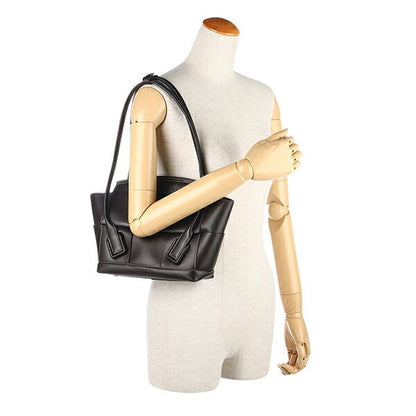 Bottega Veneta Handbag Small THE ARCO Brown