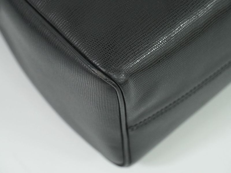 Authentic Celine Leather Shoulder Bag Pochette Black Bag Pre-owned [follow-up