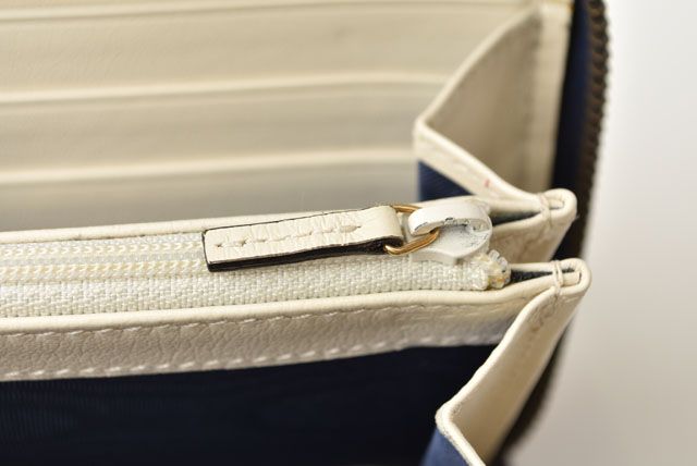 Unused Gucci Wallet Long Wallet GG Marmont GG Marmont White Navy 573810