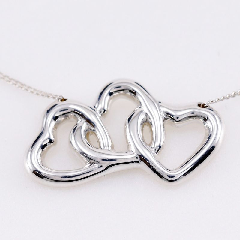 Tiffany & Co Triple Heart 925 Silver Ladies 3.9g Necklace