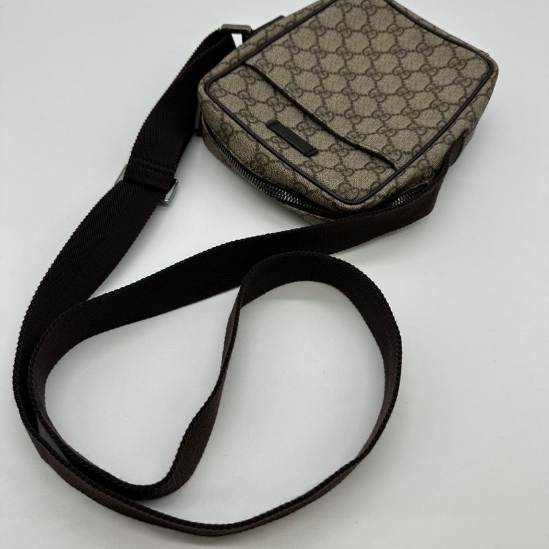 Gucci 122754 Shoulder Bag GG Supreme Brown Beige Ladies Men Fashion Vintage