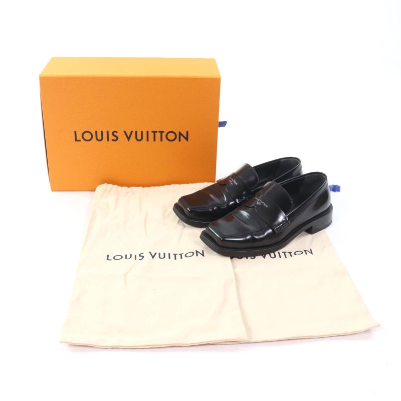 Louis Vuitton Connelly Line Logoed Square Toe Leather Coin Loafer Black