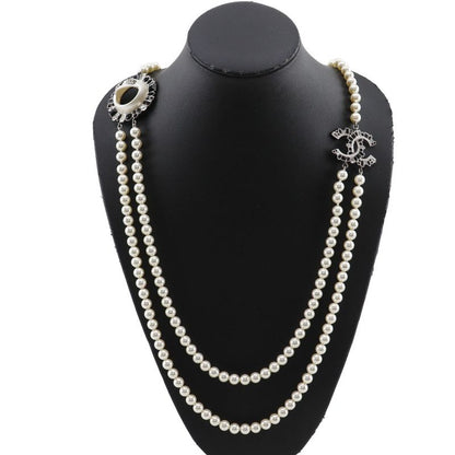 Chanel Smile Coco Mark B16 Faux Pearl And Rhinestone Black Unisex 167g Necklace