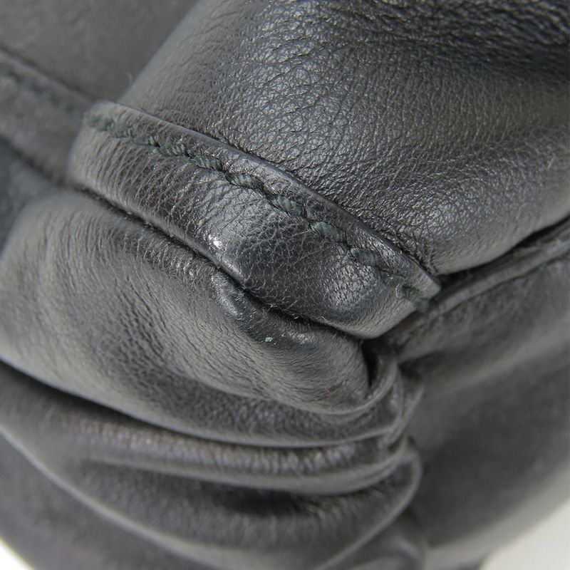 Gucci Handbag 190525 Abbey Leather Black Gold Hardware Shoulder One Shoulder