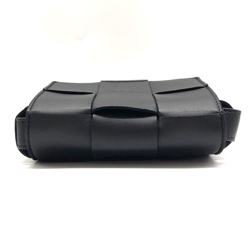 Bottega Veneta Candy Cassette 666688vmay1 Shoulder Bag Mini Bag Intrecciato