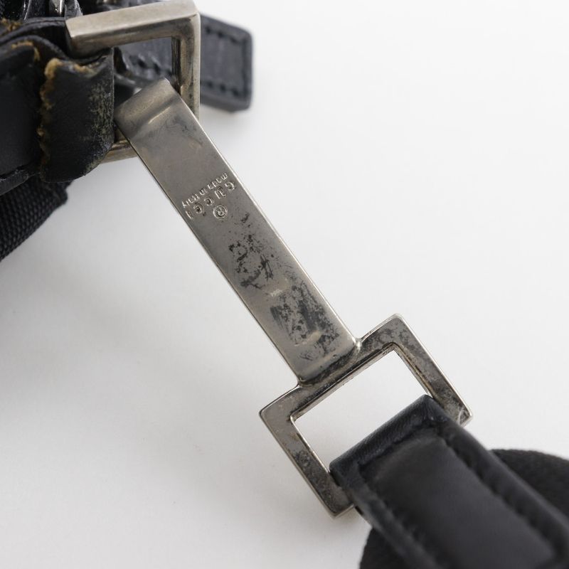 Gucci Crossbody Messenger Bag 019 0376 Nylon Canvas Black Men's Shoulder Bag