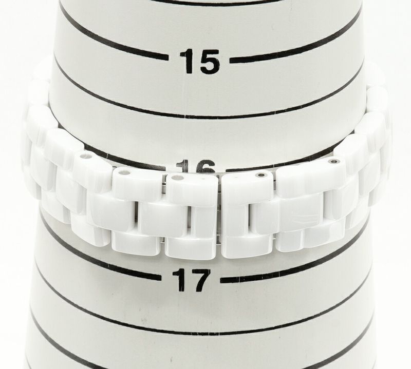 Chanel J12 34mm (134in) (33mm (130in)) H2125 Ladies