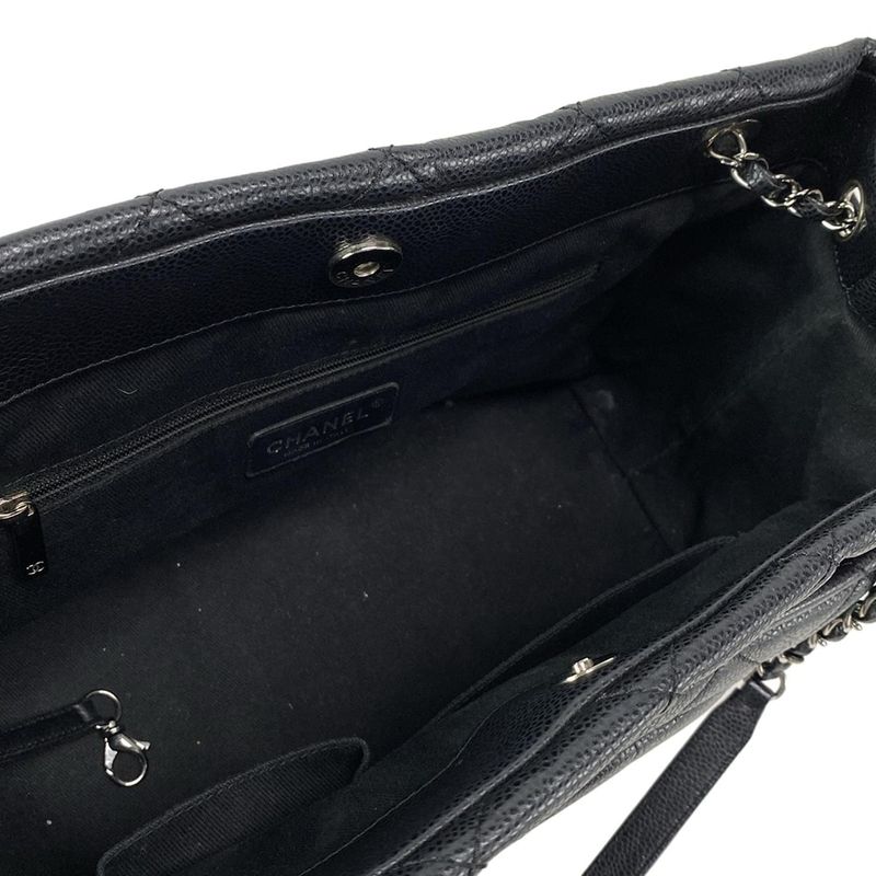 Chanel Tote Bag Matelasse Black Silver Hardware / Chain Shoulder